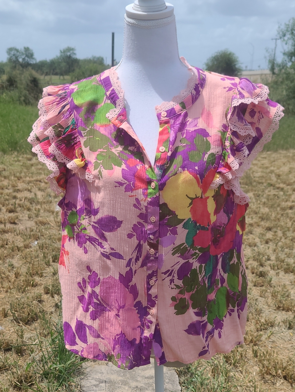Nicole Miller Pink Floral Button-Front Ruffle Sleeve Top